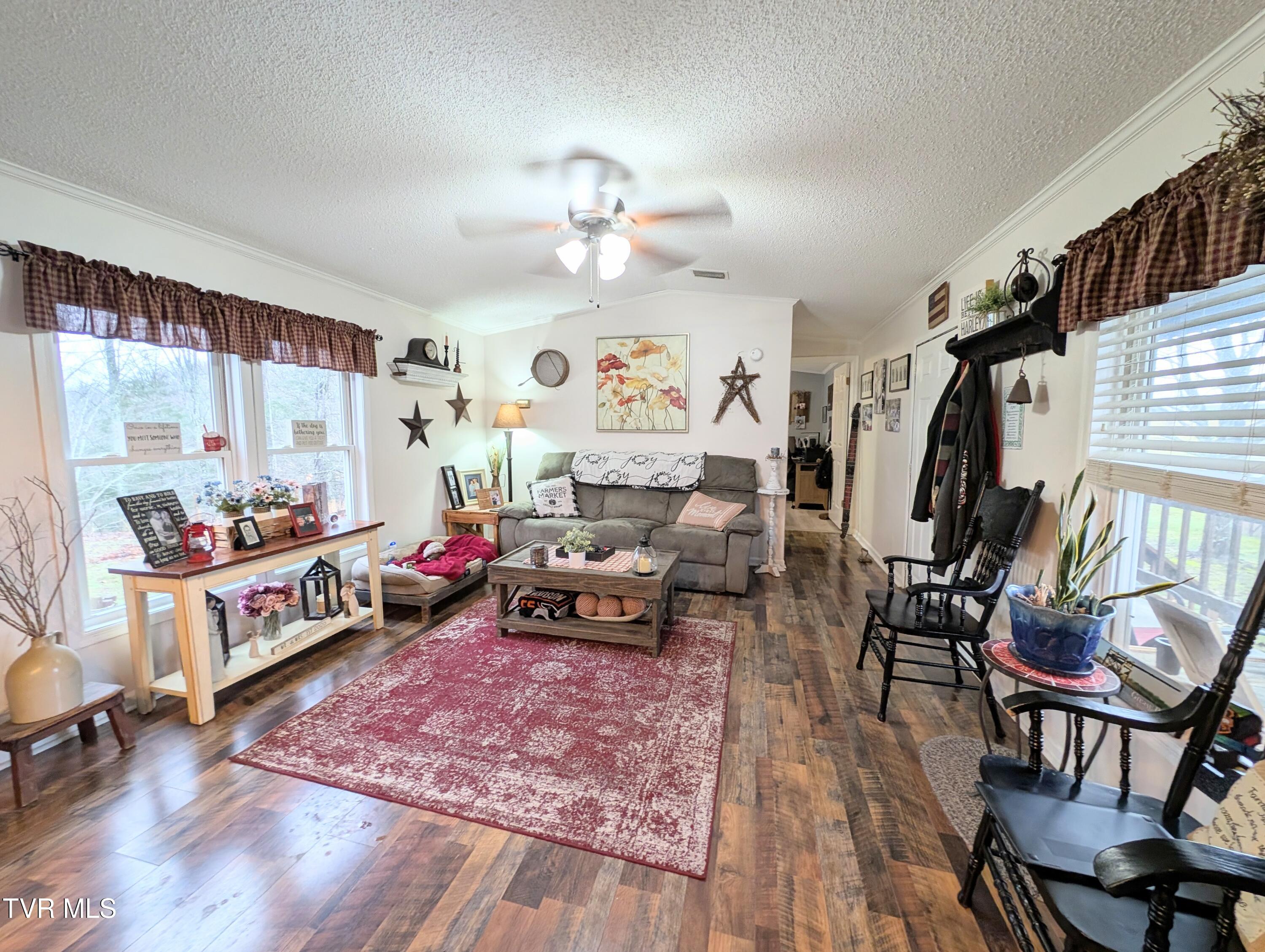 3645 DC Caney Ridge Road Clintwood, VA 24228 - Photo 38 of 54 1000011513