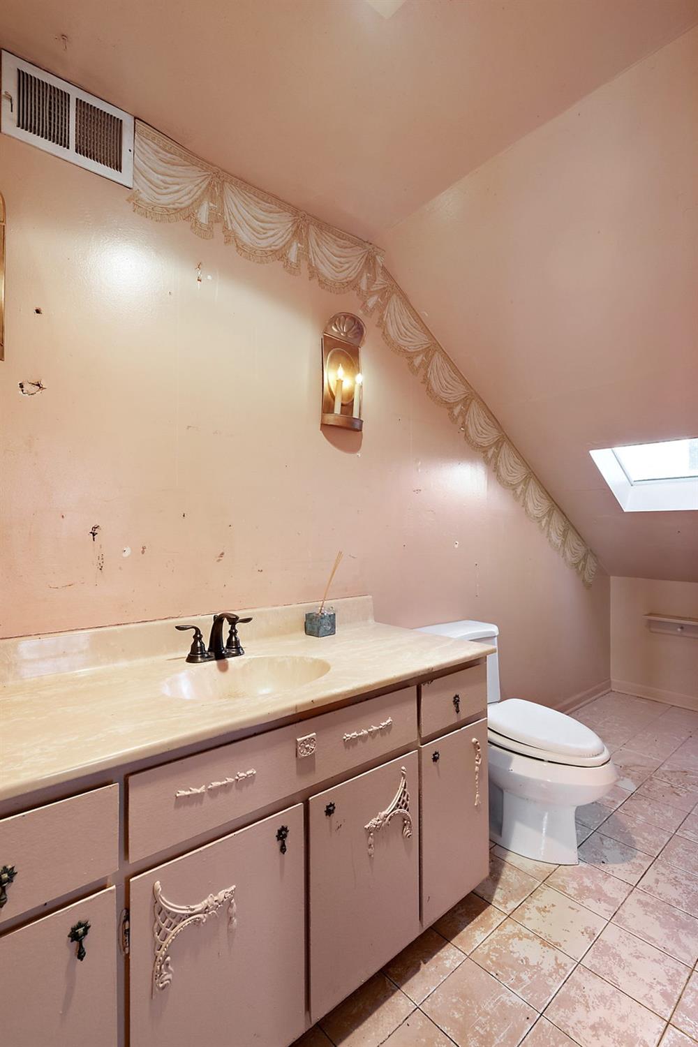 1506 Ridge Road Munster, IN 46321 - Photo 37 of 40 1000x1500