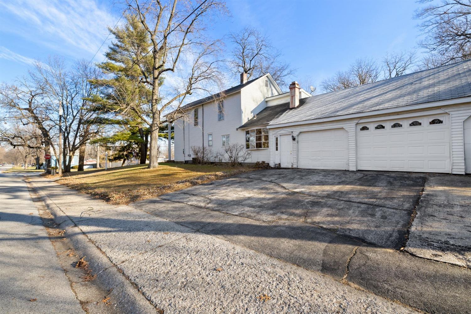 1506 Ridge Road Munster, IN 46321 - Photo 40 of 40 1500x999