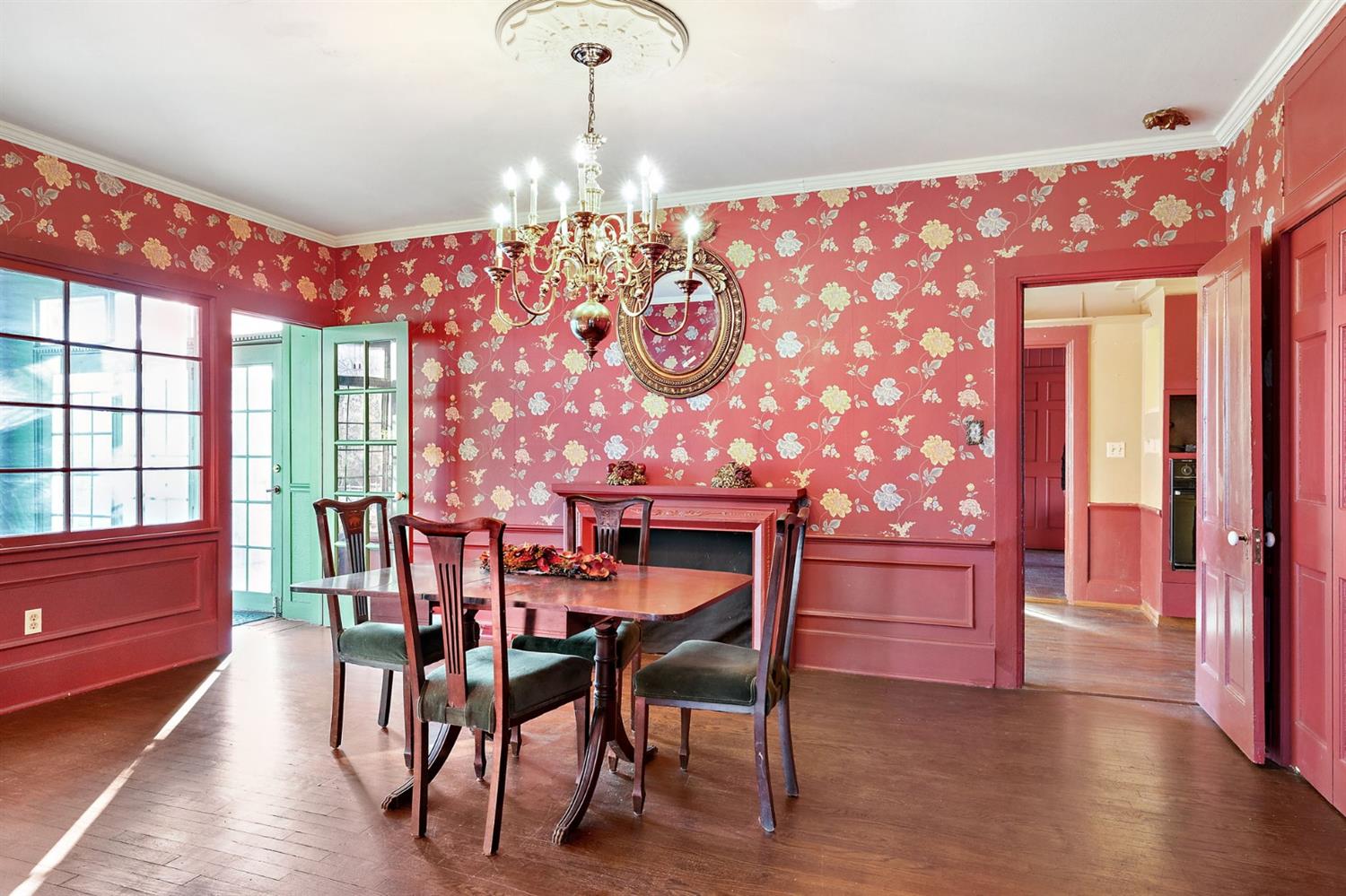 1506 Ridge Road Munster, IN 46321 - Photo 9 of 40 1500x999