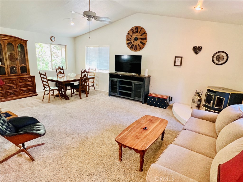 15793 Coutolenc Road Magalia, CA 95954 - Photo 6 of 33