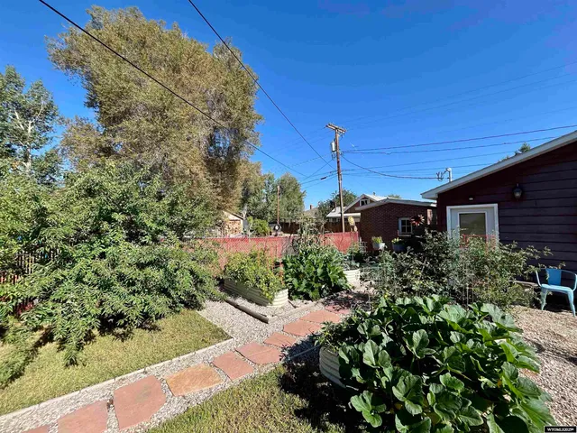 $480,000 | 200 Sweetwater Street, Lander, WY 82520