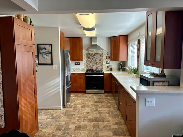 $480,000 | 200 Sweetwater Street, Lander, WY 82520