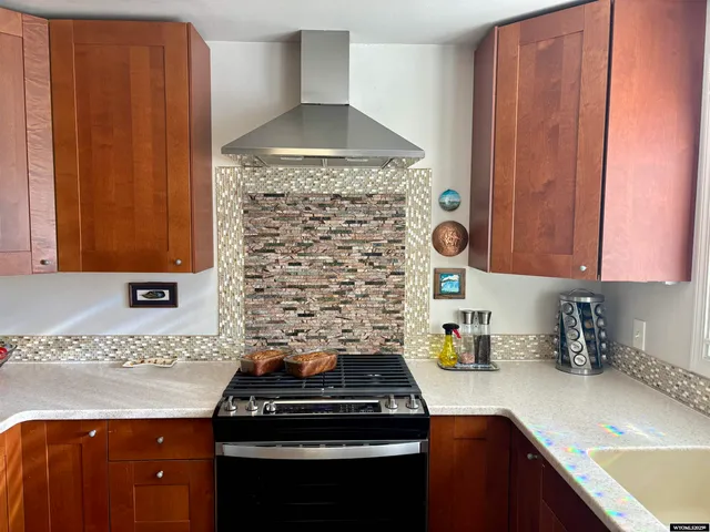 $480,000 | 200 Sweetwater Street, Lander, WY 82520