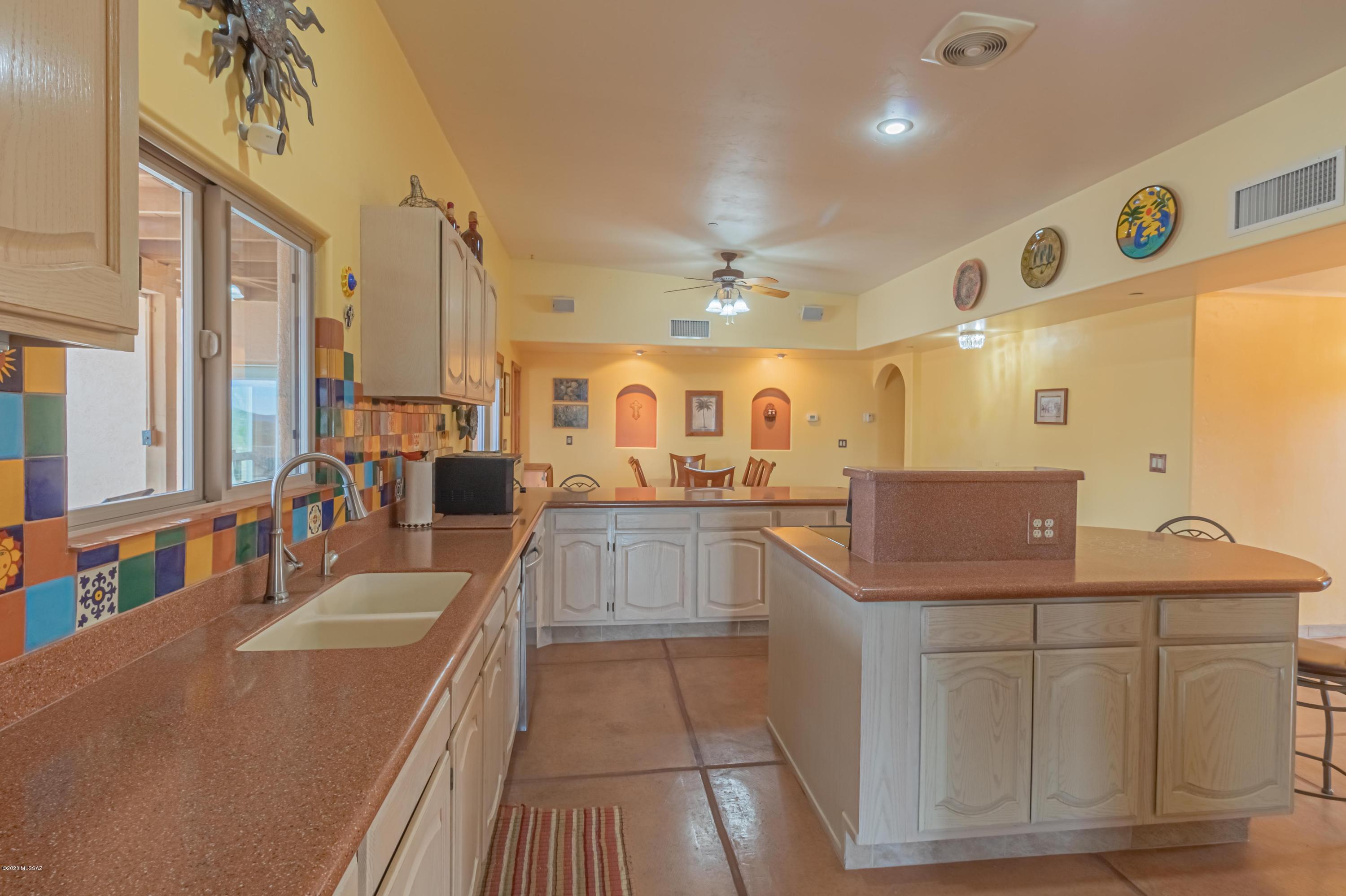 7401 South Rincon Mountain View Drive Vail, AZ 85641 - Photo 2 of 48 Gallery Image 2