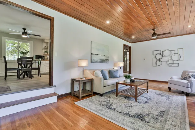 $565,000 | 123 Musquash Road, Hudson, NH 03051