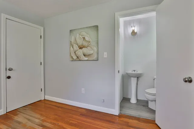 $565,000 | 123 Musquash Road, Hudson, NH 03051