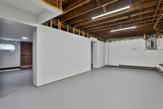 $565,000 | 123 Musquash Road, Hudson, NH 03051