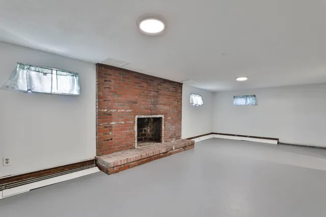 $565,000 | 123 Musquash Road, Hudson, NH 03051