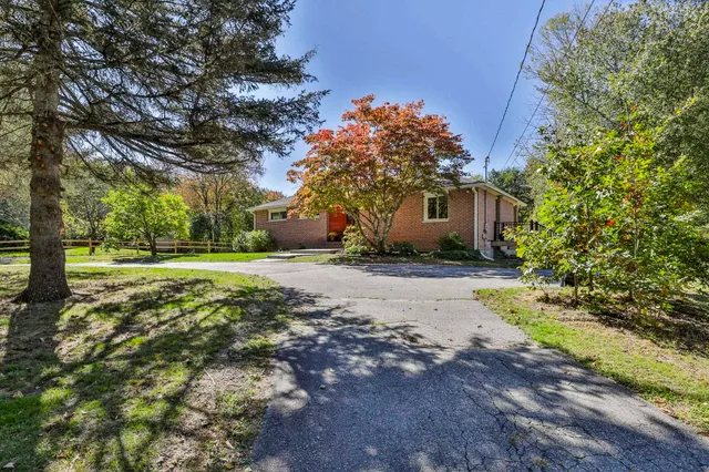 $565,000 | 123 Musquash Road, Hudson, NH 03051