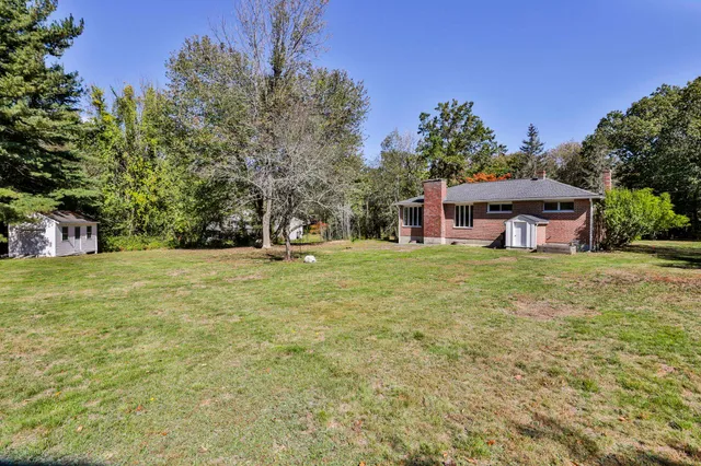 $565,000 | 123 Musquash Road, Hudson, NH 03051