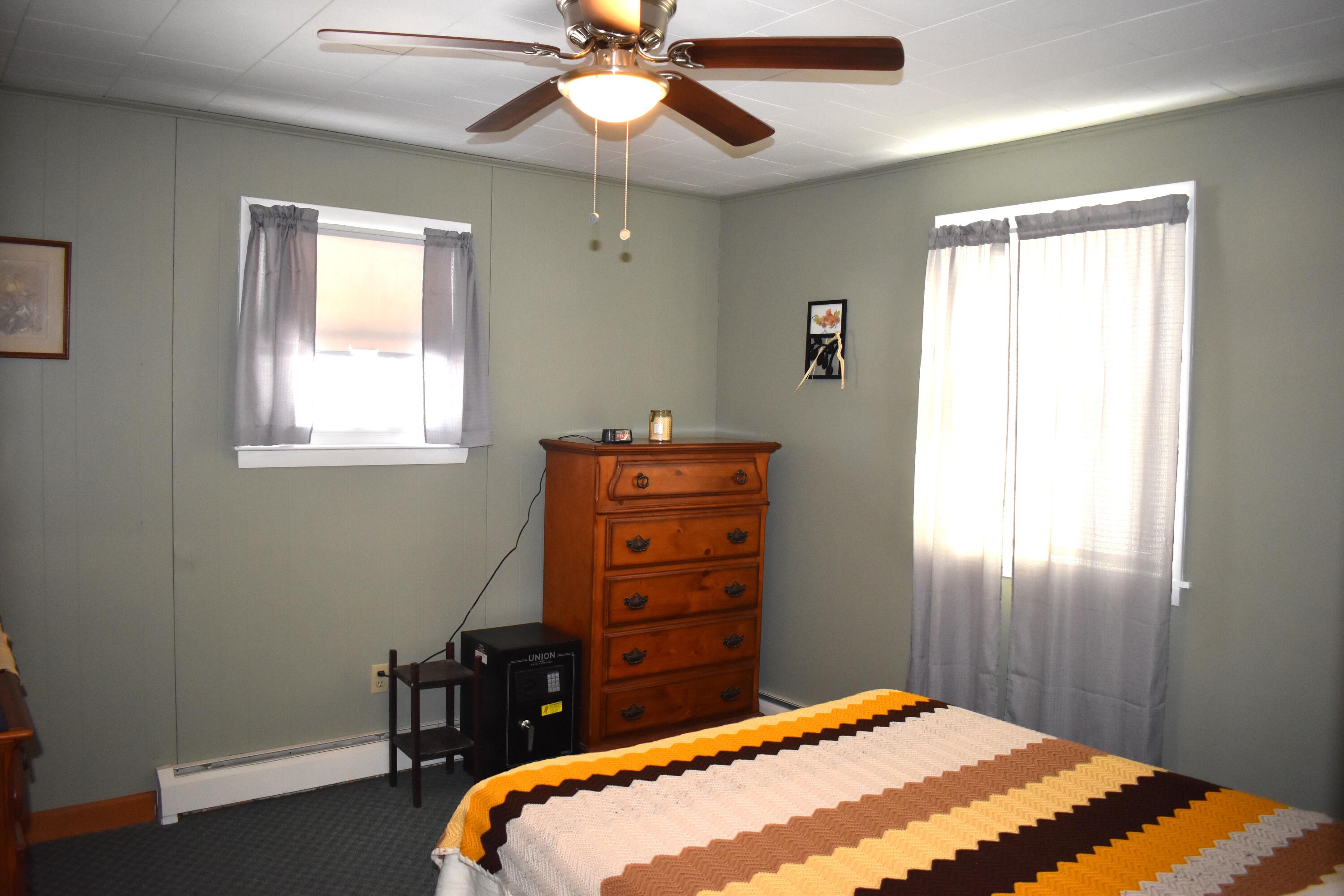 460 Enfield Road Lincoln, ME 04457 - Photo 23 of 54 DSC_0019