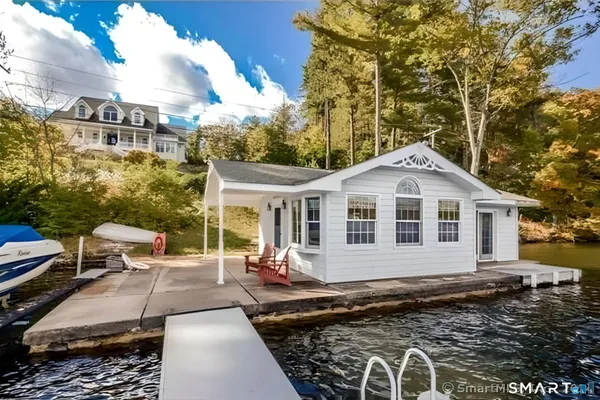 $1,850,000 | 431 West Wakefield Boulevard, Winchester, CT 06098