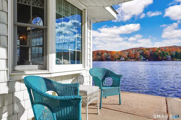 $1,850,000 | 431 West Wakefield Boulevard, Winchester, CT 06098