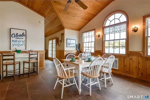 $1,850,000 | 431 West Wakefield Boulevard, Winchester, CT 06098