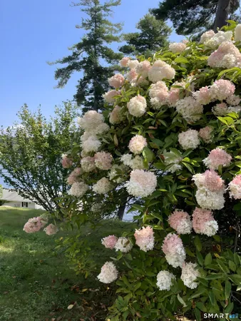 $1,850,000 | 431 West Wakefield Boulevard, Winchester, CT 06098