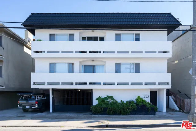$2,800,000 | 332 Culver Boulevard, Playa del Rey, CA 90293