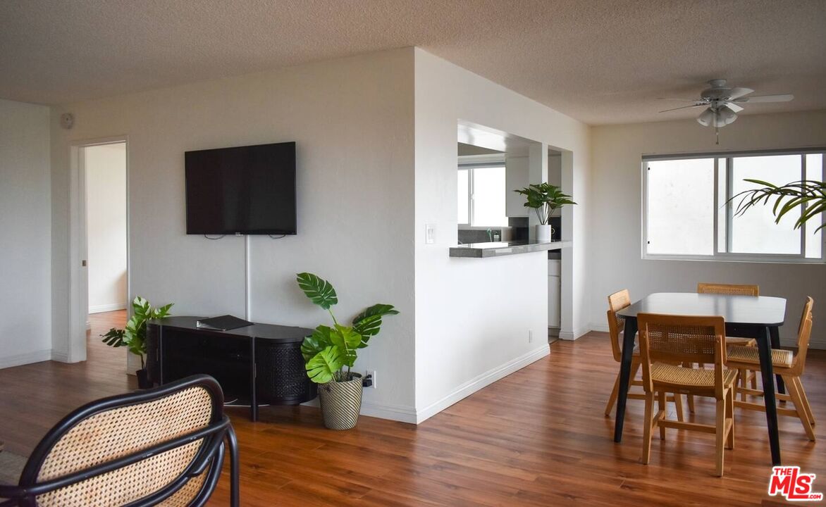 332 Culver Boulevard Playa del Rey, CA 90293 - Photo 38 of 45