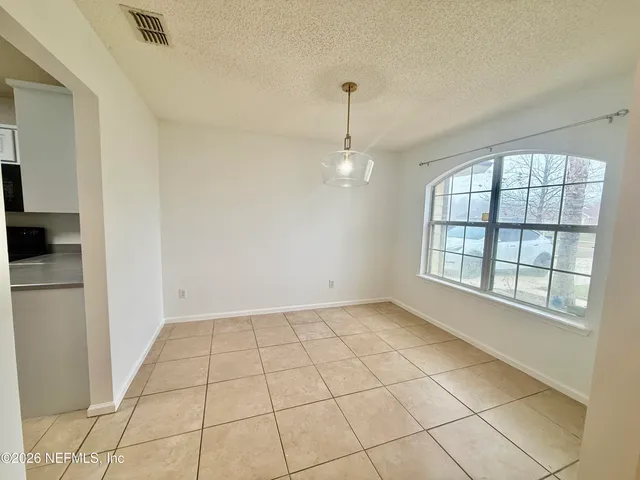 $2,175 | 2007 Eclipse Drive, Middleburg, FL 32068