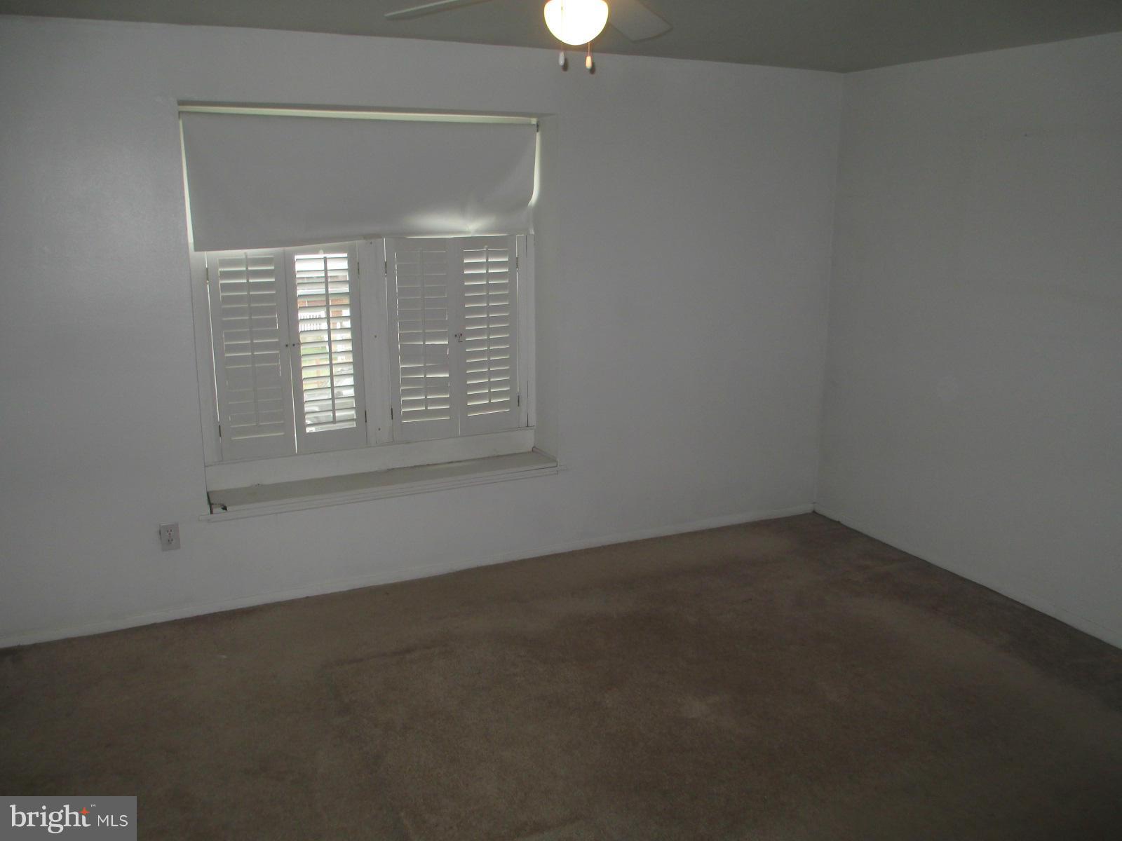 3627 Clarenell Road Baltimore, MD 21229 - Photo 8 of 13 Bedroom (Master)