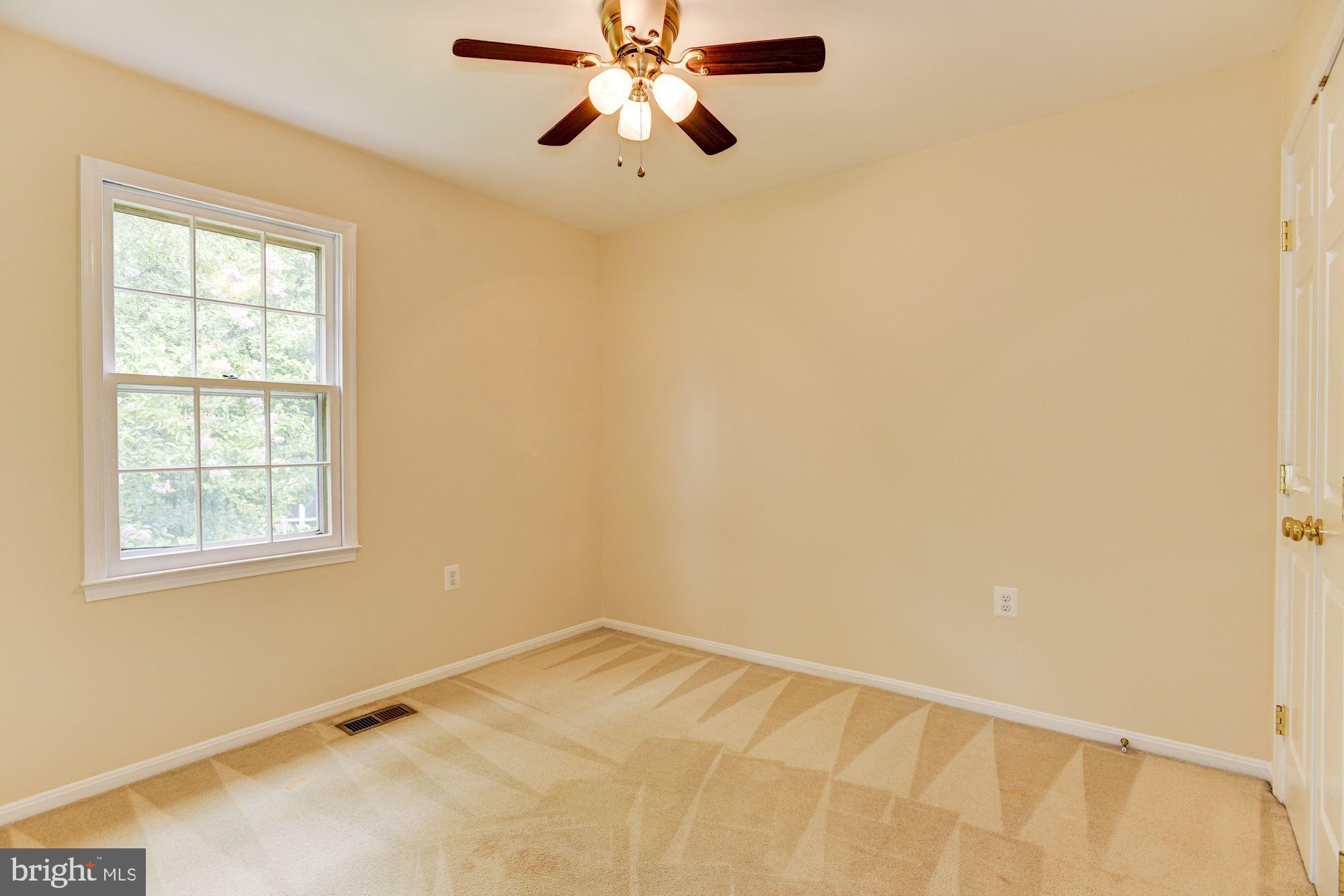 13001 North Point Lane Laurel, MD 20708 - Photo 26 of 39 Bedroom