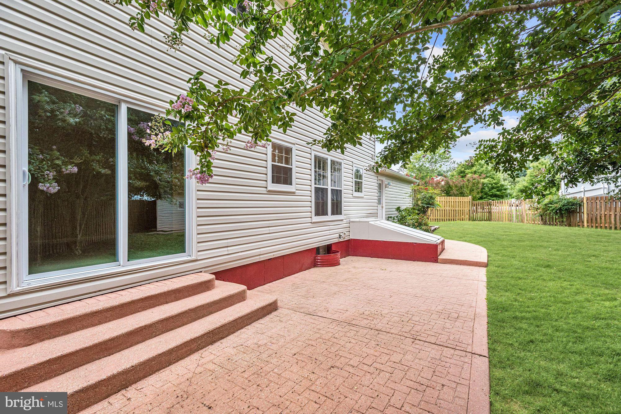 13001 North Point Lane Laurel, MD 20708 - Photo 35 of 39 Patio