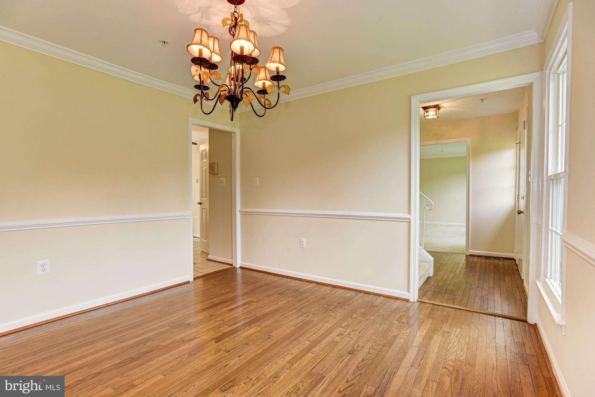 13001 North Point Lane Laurel, MD 20708 - Photo 6 of 39 Dining Room