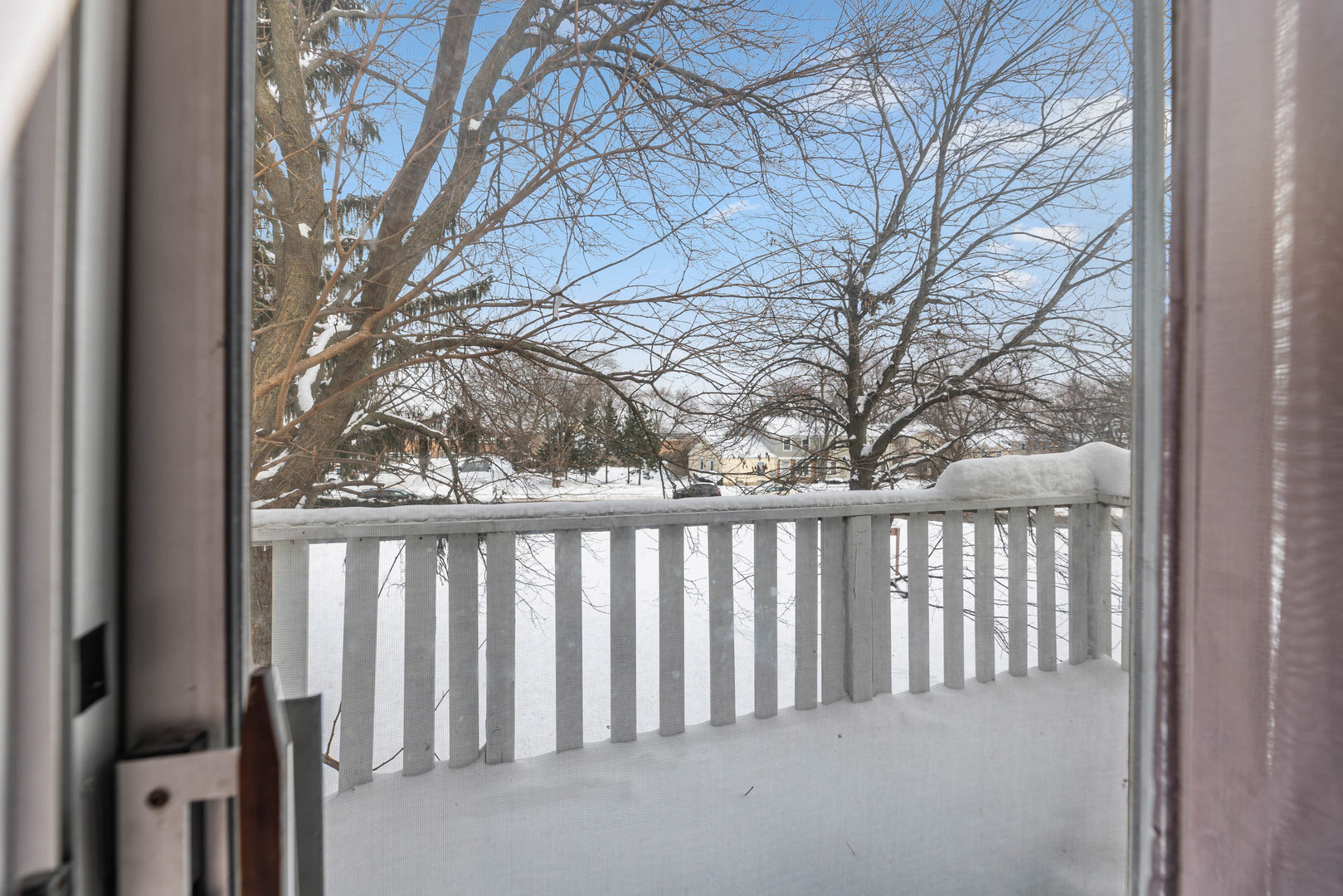 2295 Windsor Lane Country Club Hills, IL 60478 - Photo 10 of 12 a view of a balcony