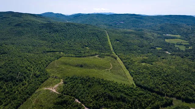 $440,000 | 10-6 Page Road, Campton, NH 03223