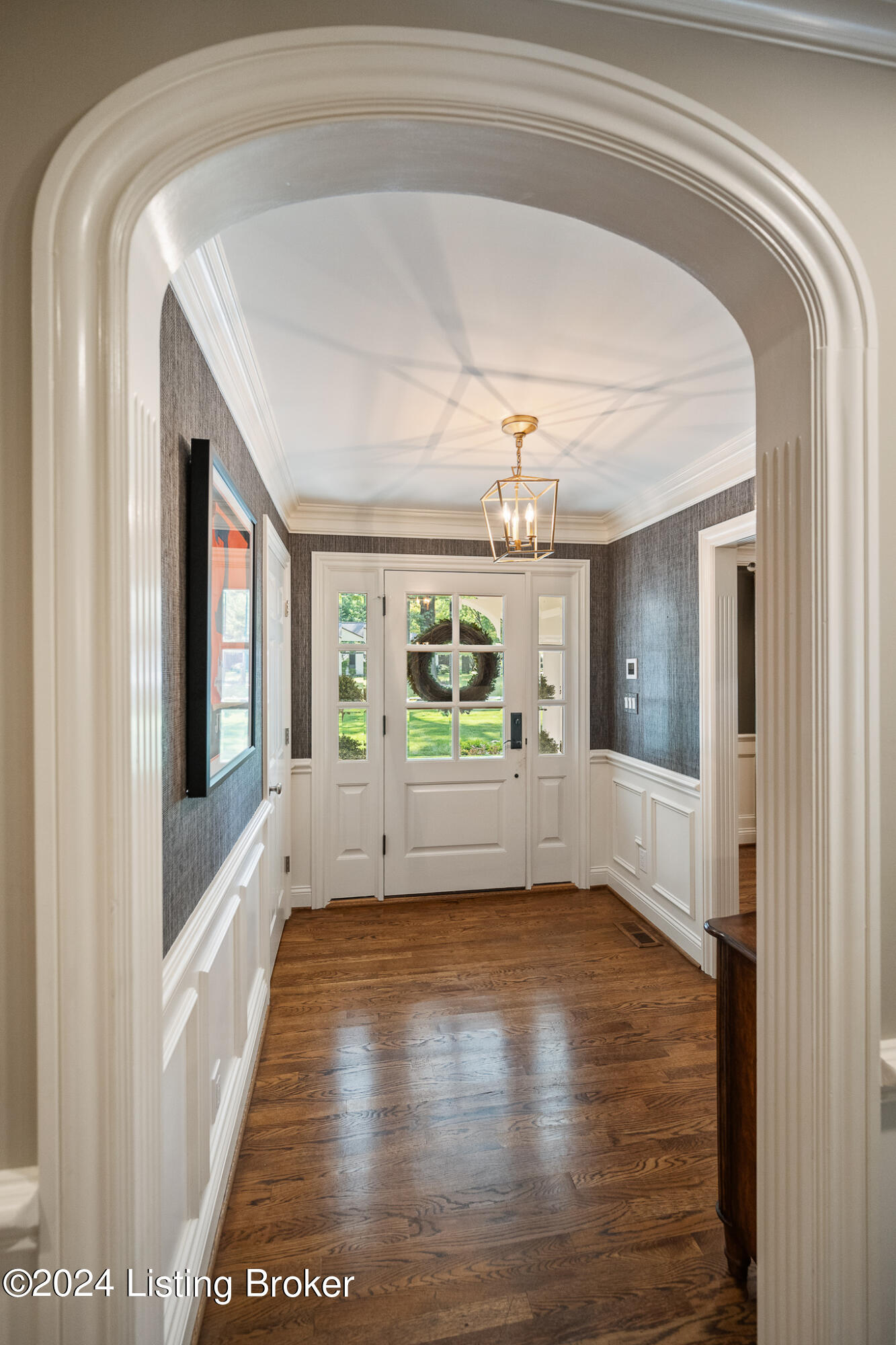 219 Smithfields Road Louisville, KY 40207 - Photo 7 of 58 219 Smithfields Rd-10