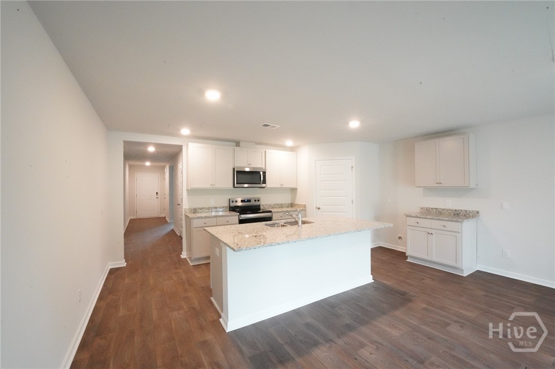 112 Windrush Pines Pooler, GA 31322 - Photo 5 of 34