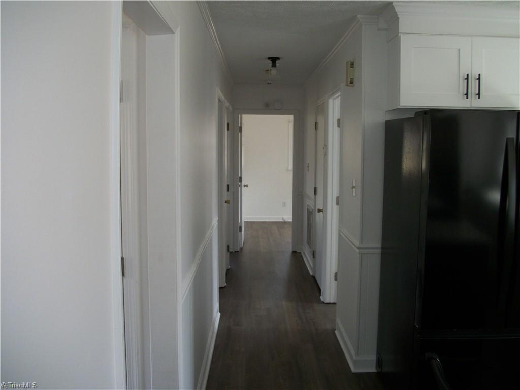 184 Brightwood Road, Unit BRIGHTWOOD Eden, NC 27288 - Photo 12 of 21 hallway