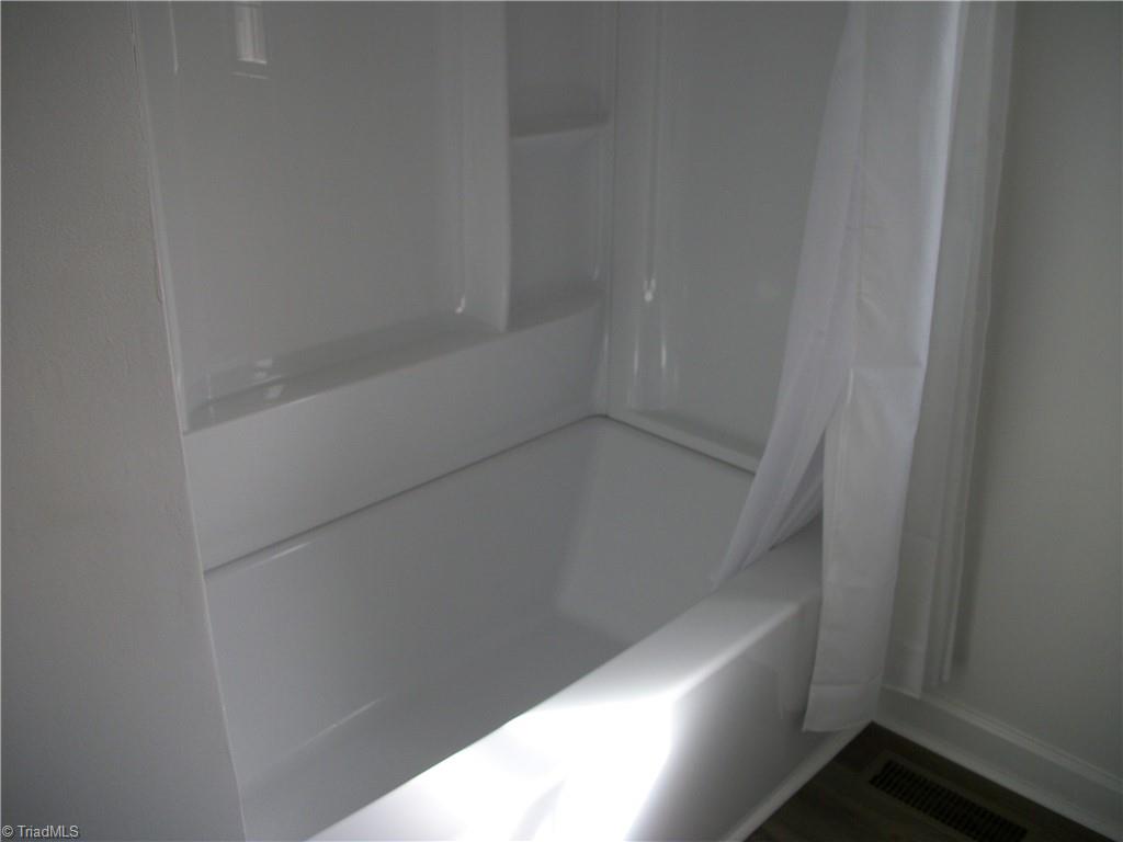 184 Brightwood Road, Unit BRIGHTWOOD Eden, NC 27288 - Photo 14 of 21 new tub/shoer
