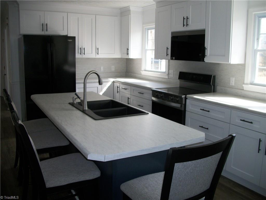 184 Brightwood Road, Unit BRIGHTWOOD Eden, NC 27288 - Photo 8 of 21 updated kitchen