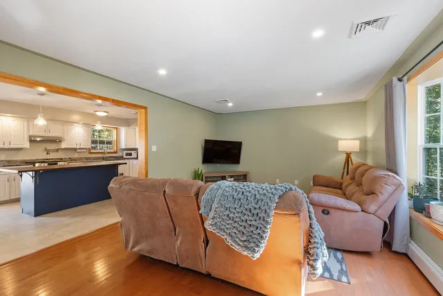 $815,000 | 40 Brienne Road, New Durham, NH 03855