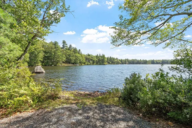 $815,000 | 40 Brienne Road, New Durham, NH 03855