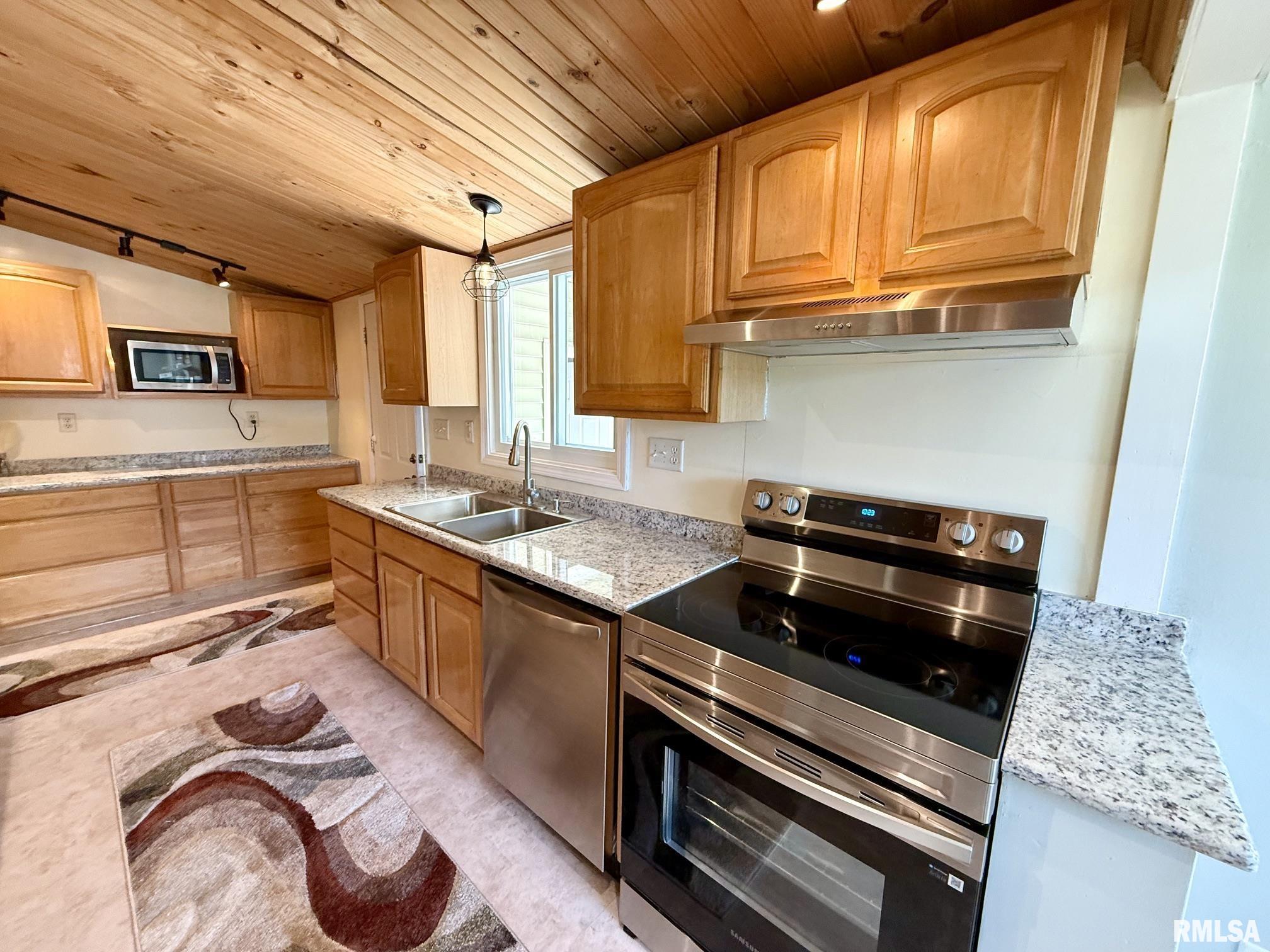 17279 River View Road Petersburg, IL 62675 - Photo 17 of 52 Gallery Image 17