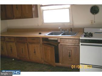 5736 Mitchell Road Levittown, PA 19057 - Photo 3 of 5 Gallery Image 3