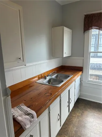 $1,595 | 1734 Delachaise Street, New Orleans, LA 70115