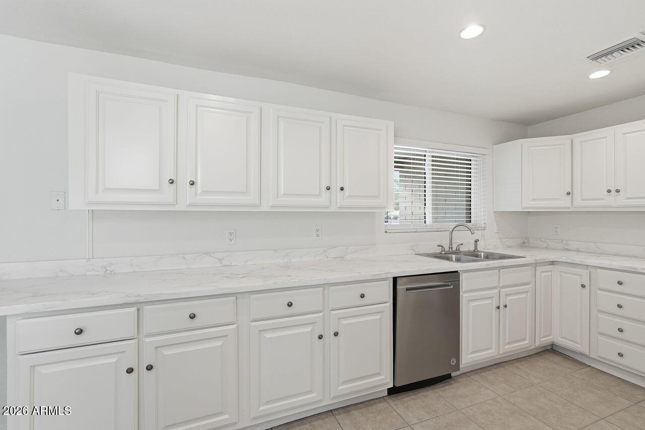 2934 East Shangri-La Road Phoenix, AZ 85028 - Photo 23 of 51 021_ListerPros