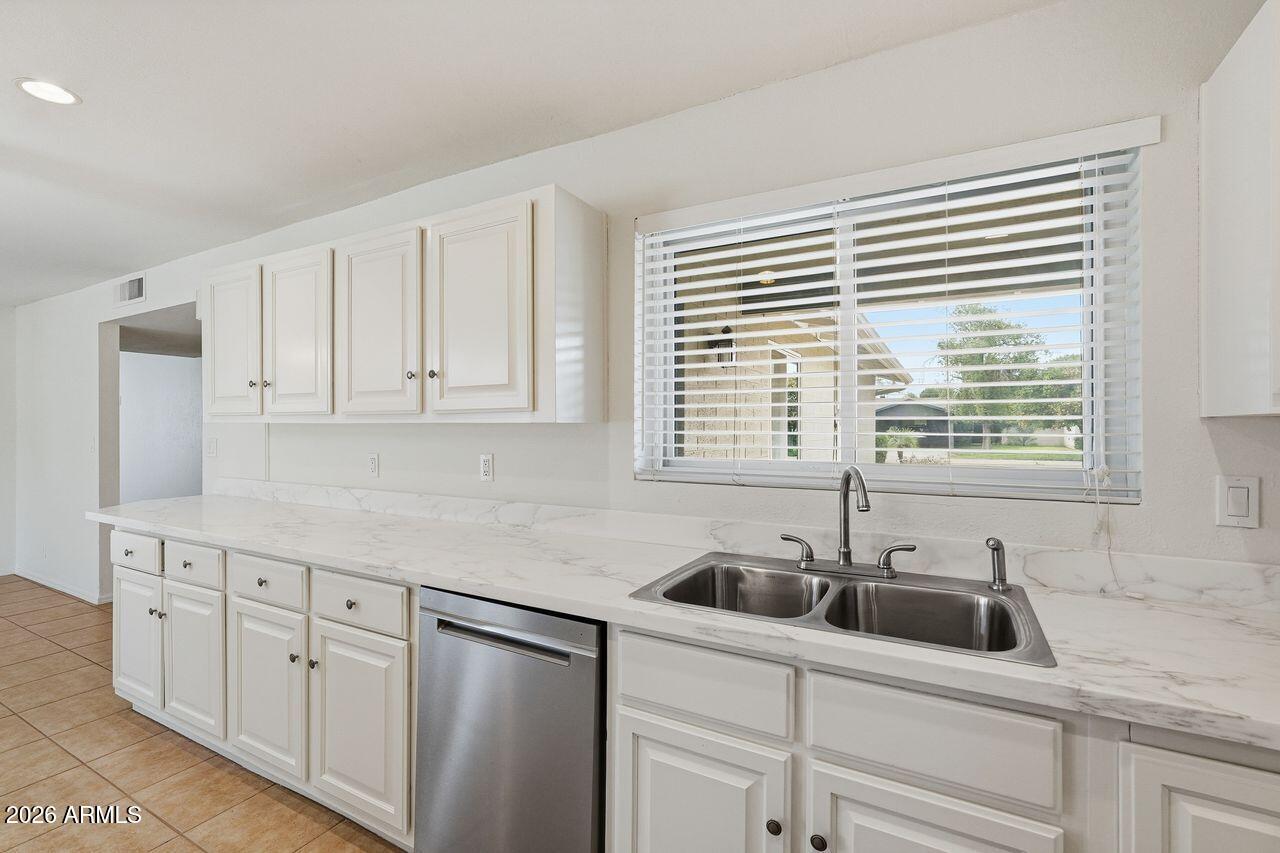 2934 East Shangri-La Road Phoenix, AZ 85028 - Photo 25 of 51 023_ListerPros