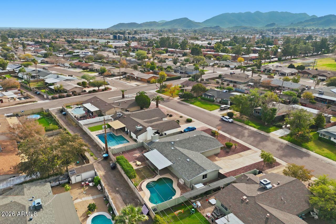 2934 East Shangri-La Road Phoenix, AZ 85028 - Photo 6 of 51 006_ListerPros