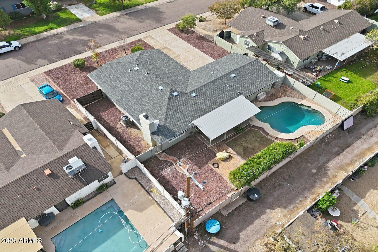 2934 East Shangri-La Road Phoenix, AZ 85028 - Photo 7 of 51 007_ListerPros