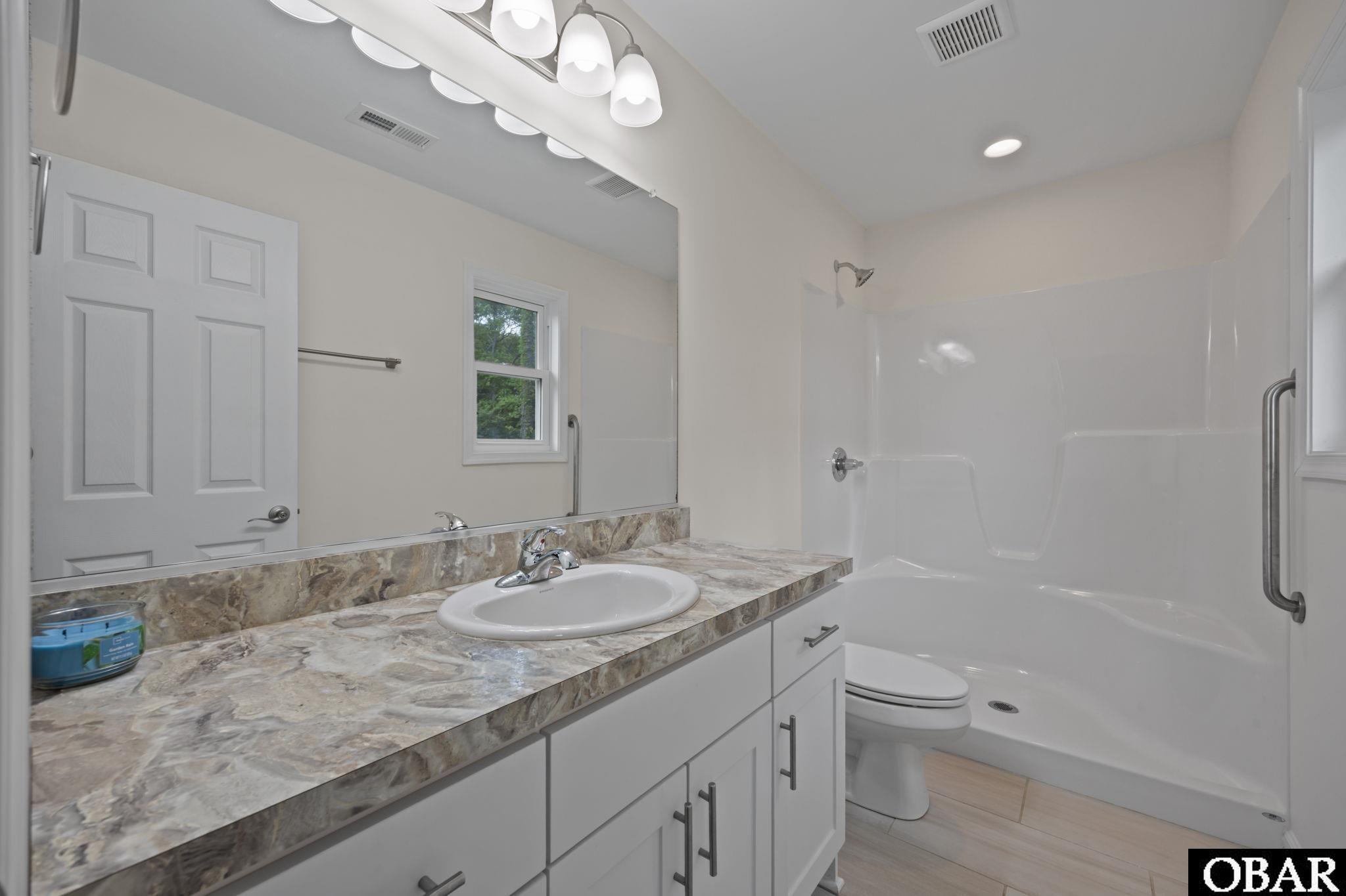 194 Barnard Road, Unit 1 Grandy, NC 27965 - Photo 27 of 58 Ensuite