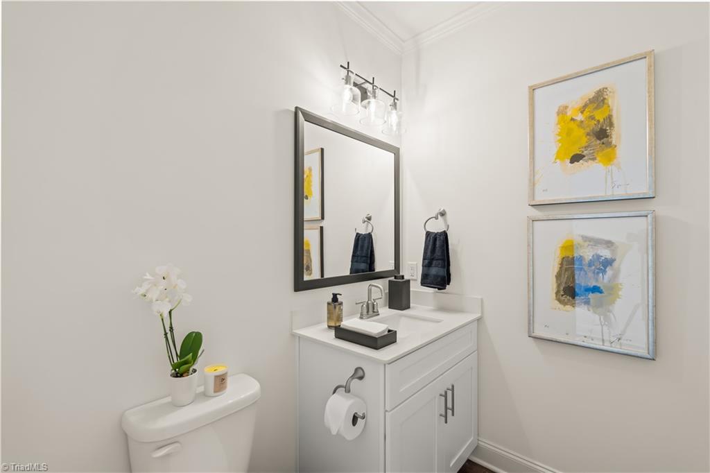 337 Rockspring Road High Point, NC 27262 - Photo 11 of 26