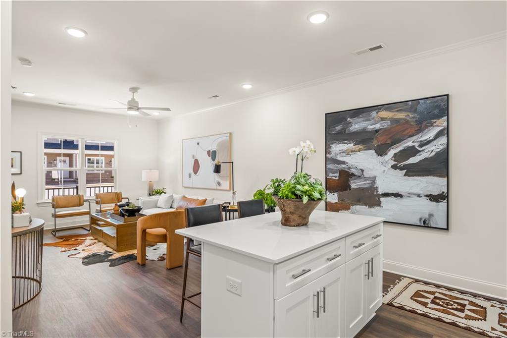 337 Rockspring Road High Point, NC 27262 - Photo 10 of 26