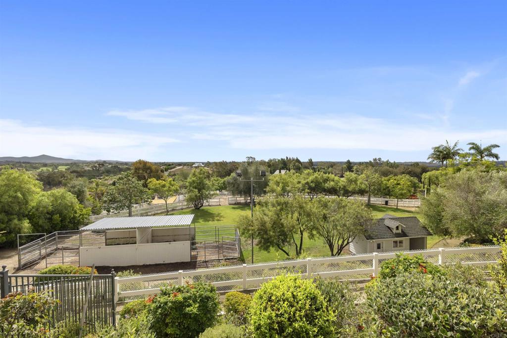 3401 Adams Run Encinitas, CA 92024 - Photo 12 of 18