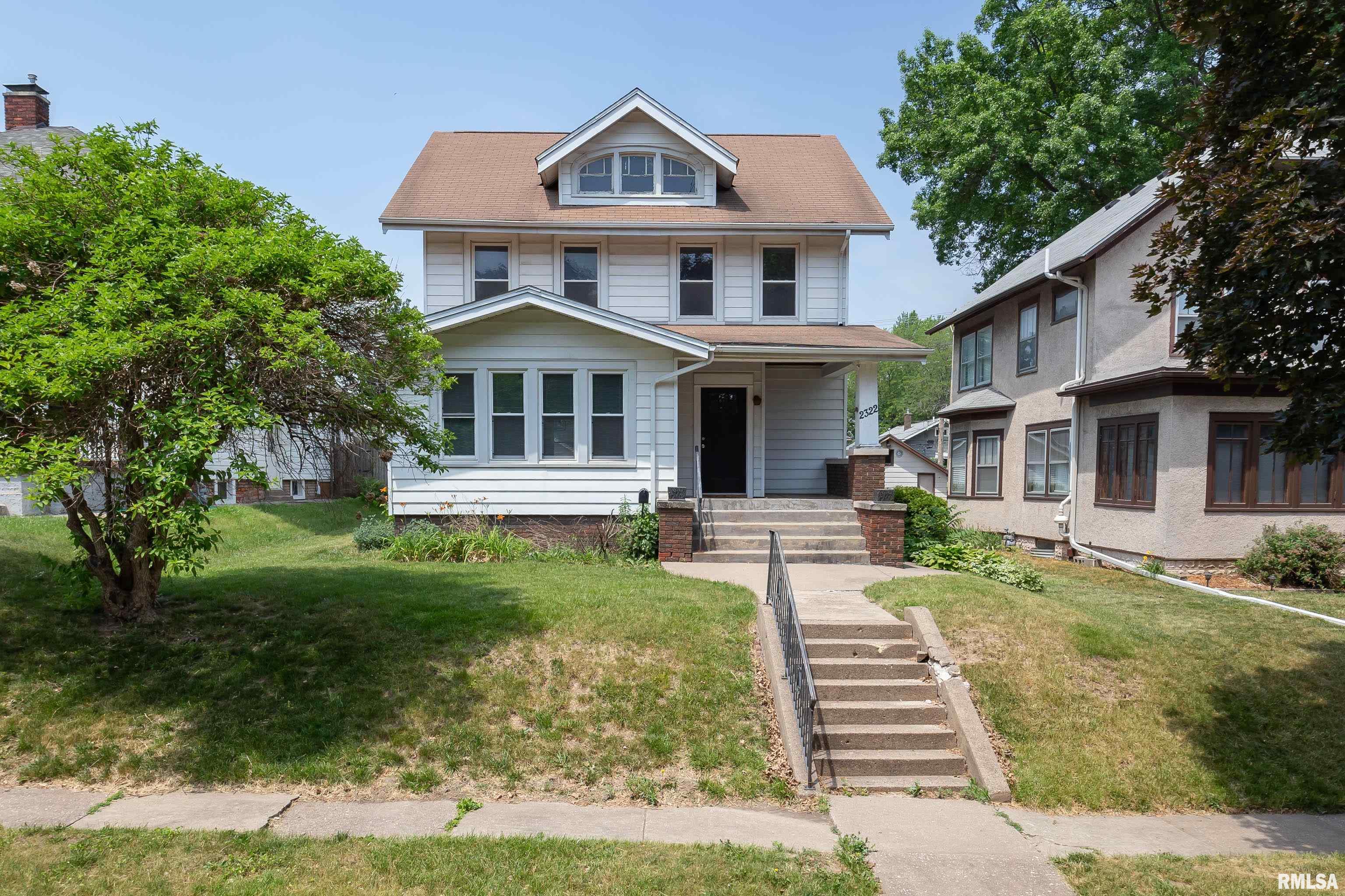 2322 Ripley Street Davenport, IA 52803 - Photo 1 of 29 Gallery Image 1