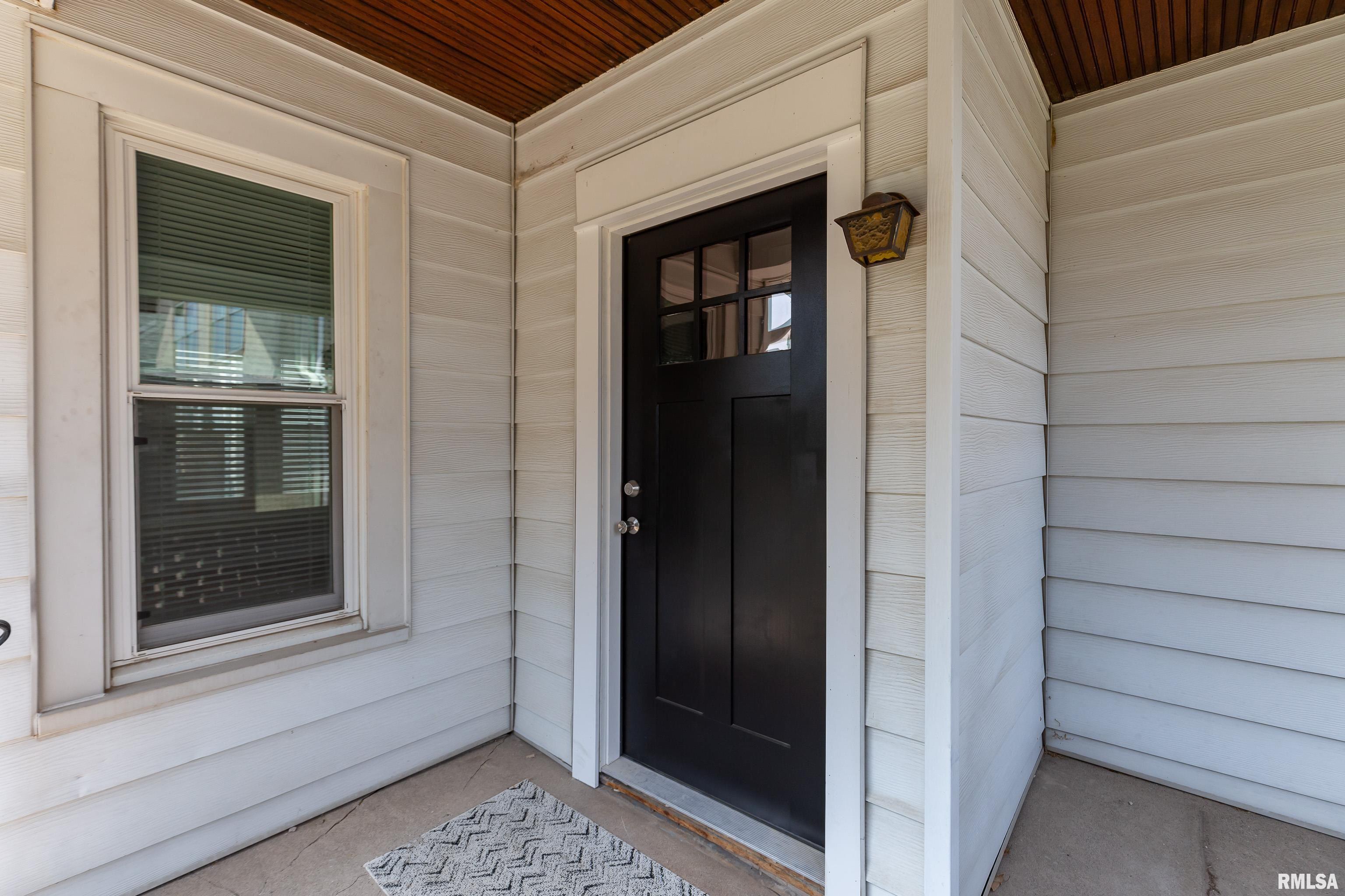 2322 Ripley Street Davenport, IA 52803 - Photo 3 of 29 Gallery Image 3