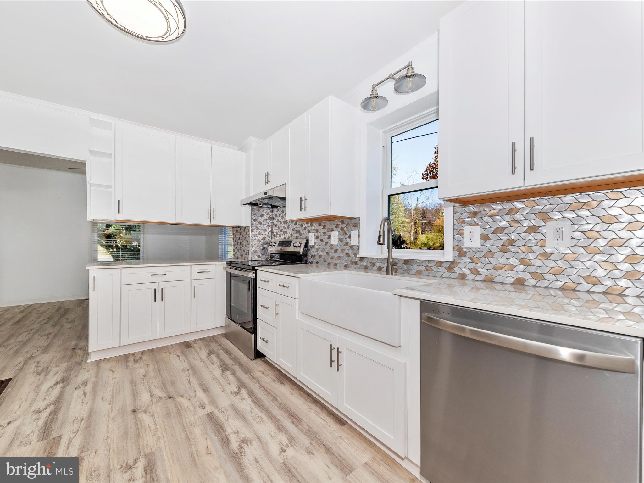 16703 Raven Rock Road Sabillasville, MD 21780 - Photo 13 of 48 Kitchen